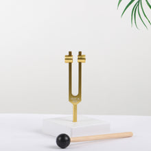 Load image into Gallery viewer, Metal Tuning Fork 432Hz and 528Hz Gold Color with bags and mallets