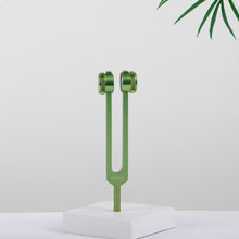Load image into Gallery viewer, Metal Tuning Fork HEART Chakra 136.10Hz Green Color