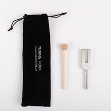 Load image into Gallery viewer, Metal Tuning Fork Heart OM 136.1Hz and 4096Hz Silver Color with bags and mallets
