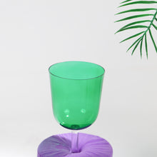 Load image into Gallery viewer, 440Hz 7Notes 7Colors 7Chakras Handle Crystal Singing Bowl with Hard Traveling Case and Mallet