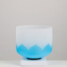 Load image into Gallery viewer, 432Hz Perfect Pitch 7notes 7colors Lotus Design 7chakra Crystal Singing Bowls with Mallets and Bags Full Set